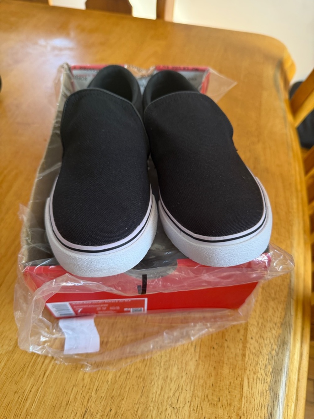 Nike Women's Court Royale AC SLP Box with Red Label
